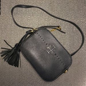 Tory Burch
McGraw Camera Bag